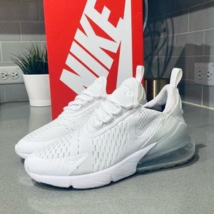Nike Air Max 270 Triple White Shoes Sz 6.5W / 5Y
